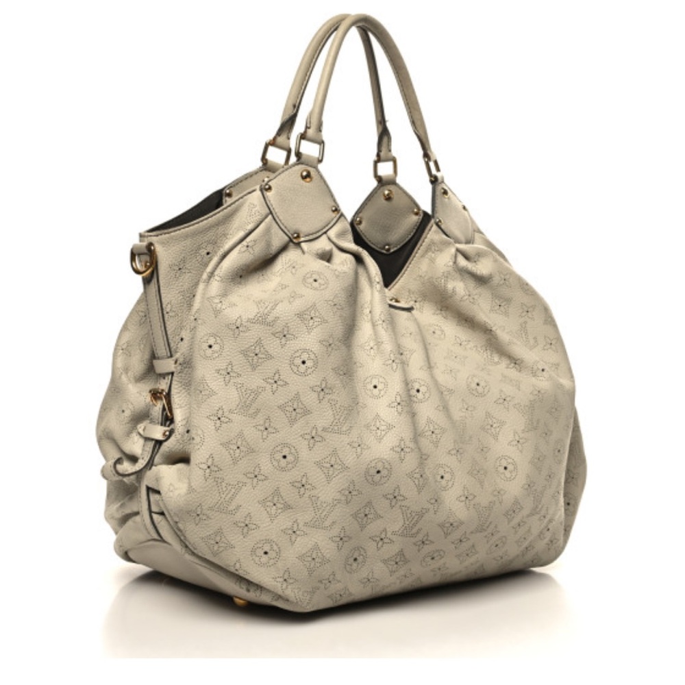 Louis Vuitton XL MAHINA Hobo (TH3097)BEIGE